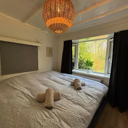 Boshuis Bubbels Wellness With Private Hottub And Sauna - Super House With Huge Garden And Private Parking Space - Veluwe *