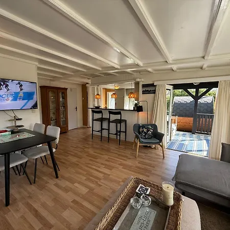 Boshuis Bubbels Wellness With Private Hottub And Sauna - Super House With Huge Garden And Private Parking Space - Veluwe * 福尔特赫伊曾