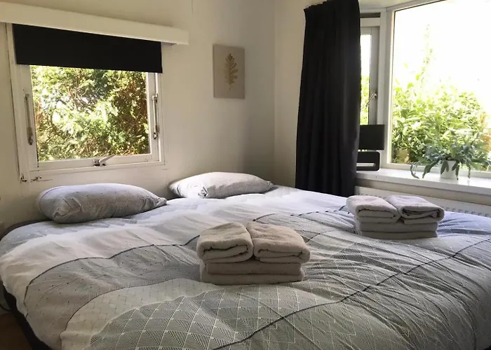 Boshuis Bubbels Wellness With Private Hottub And Sauna - Super House With Huge Garden And Private Parking Space - Veluwe *